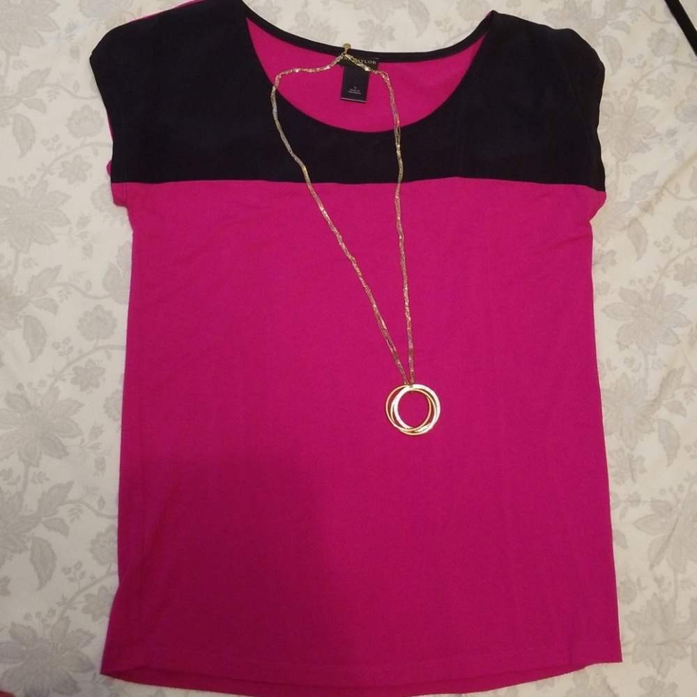 🎊FLASH SALE🎊Ann Taylor Navy Pink Top